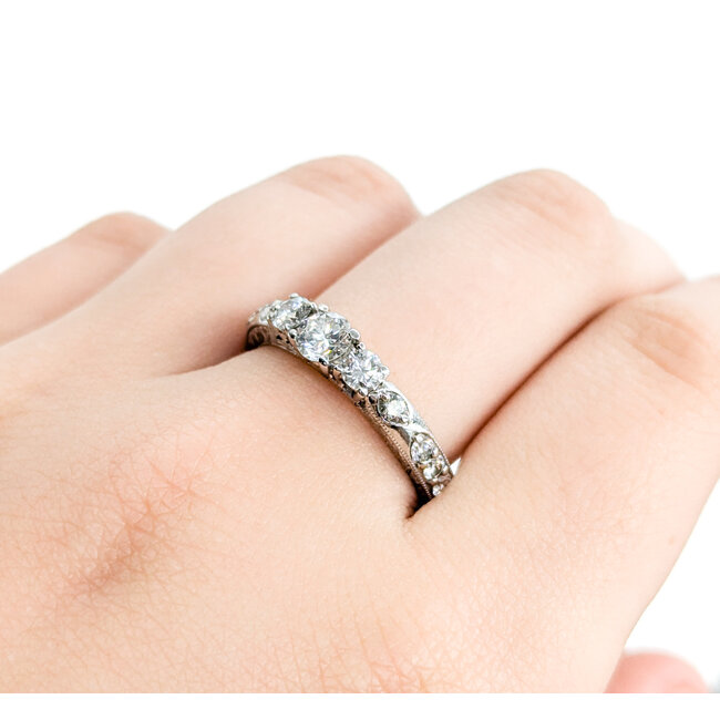 Ring Milgrain .29ctw Round & Baguette Diamonds 14kw 9x7.5mm Sz6.5 2.9g 125060023