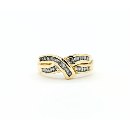 Ring Twist Channel .30ctw Round/Baguette Diamonds 10ky sz6.75 224090004