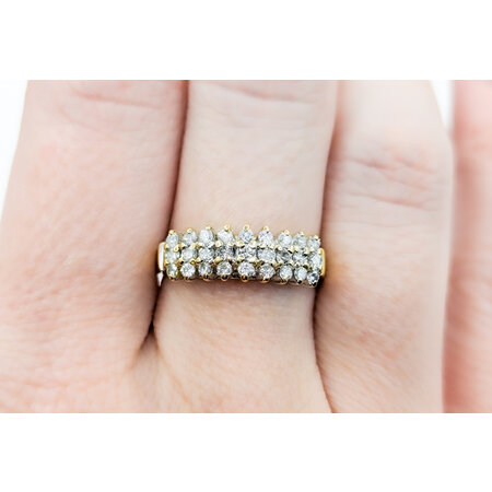 Ring 3 Row .27ctw Round Diamonds 14ky sz7 224090001