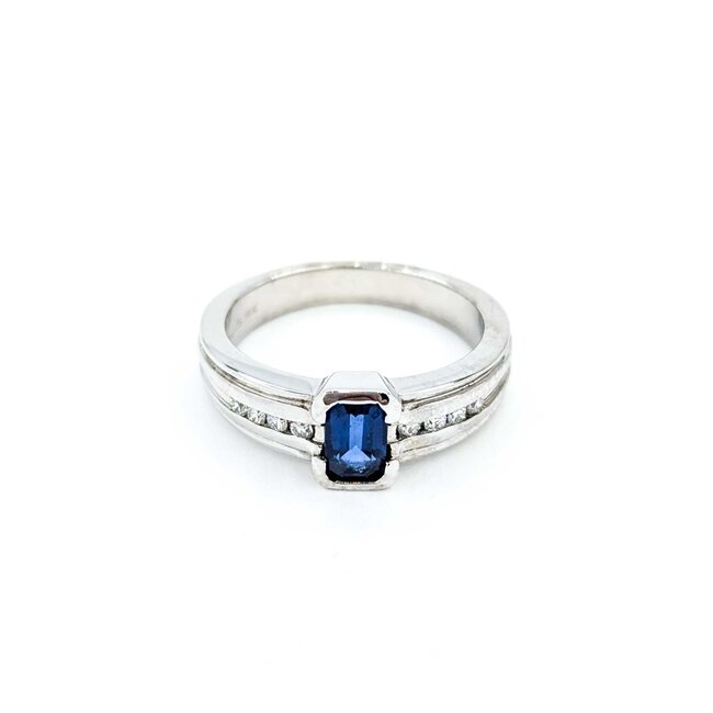 Ring .16ctw Round Diamonds .75ct Sapphire 14kw Sz6 221090078