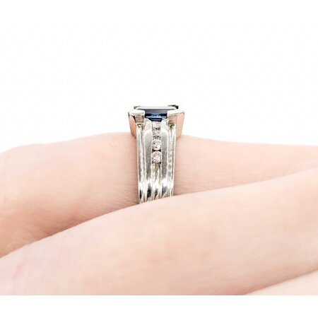 Ring .16ctw Round Diamonds .75ct Sapphire 14kw Sz6 221090078