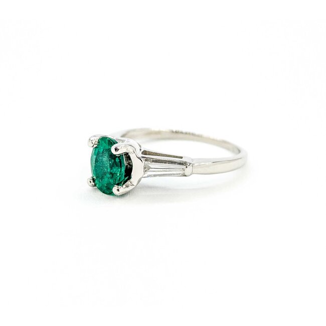 Ring .30ctw Baguettes Diamonds 1.19ct Emerald 900pt 2.5mm sz7 124060185
