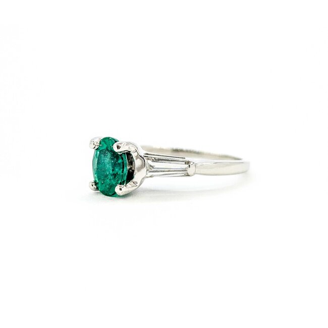 Ring .30ctw Baguettes Diamonds 1.19ct Emerald 900pt 2.5mm sz7 124060185