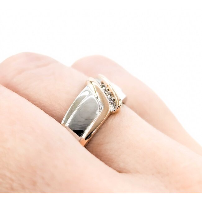 Ring 3 Stone Channel Set .12ctw Round Diamonds 14ktt sz10 224090452