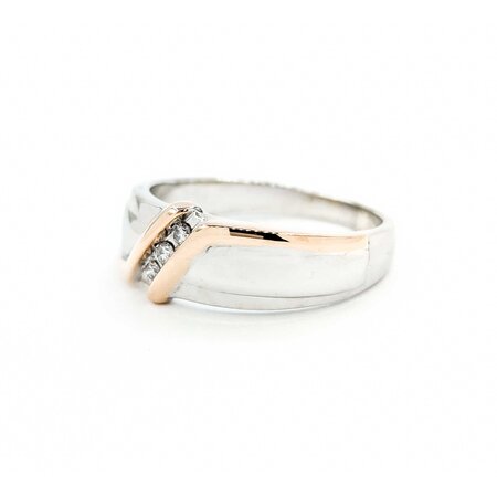 Ring 3 Stone Channel Set .12ctw Round Diamonds 14ktt sz10 224090452