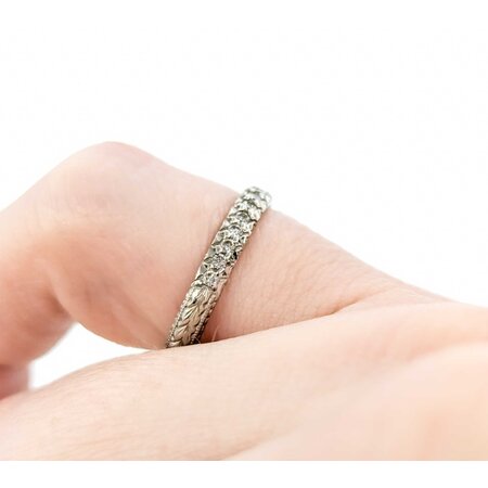 Ring Varna Engraved Style .07ctw Round Diamonds Platinum sz5 224090456