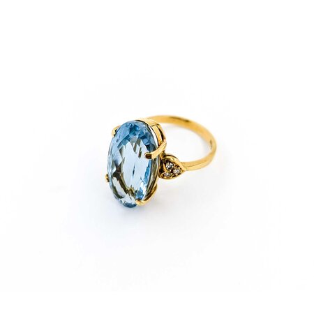 Ring .06ctw Round Diamonds 17.51ct Topaz 18ky sz7 224090155