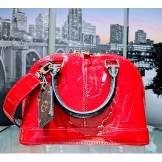 Handbag Louis Vuitton Alma Red Vernis BB 124105027