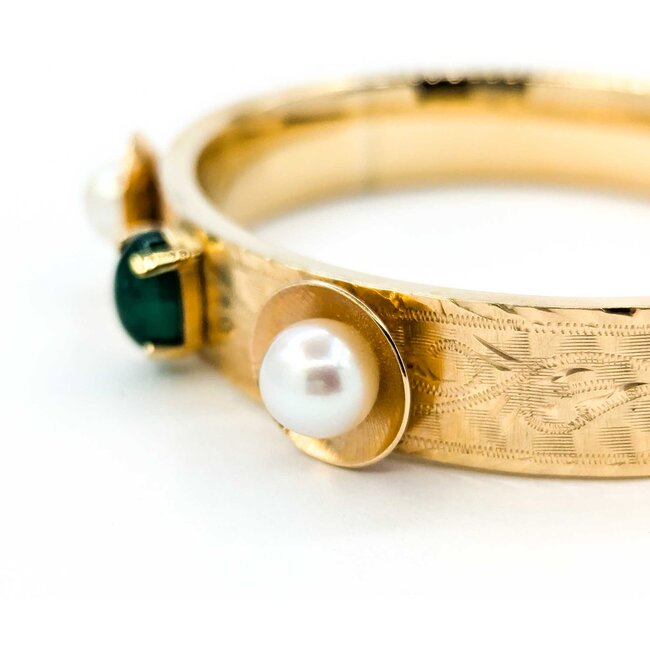 Bracelet Hinged Bangle 2.20ct Oval Cabochon Emerald (2) 7.8mm South Sea Pearls 14ky Mid Century 6.5" 11.5mm 224103751