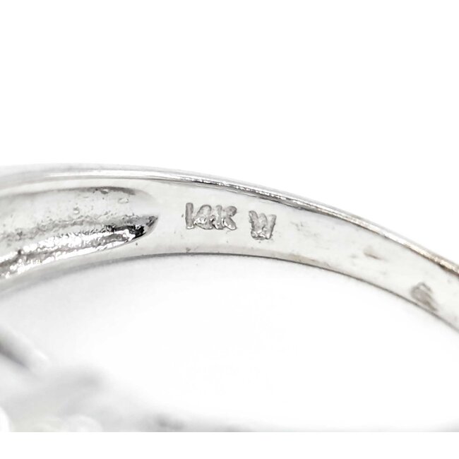 Ring .02ctw Round Diamonds 11x9 Chalcedony 14kw sz7 224100156