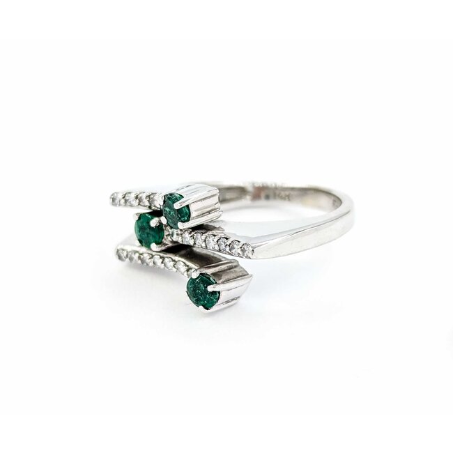 Ring 3 Row Bypass .15ctw Round Diamonds .30ctw Emerald 14kw sz5 224100154