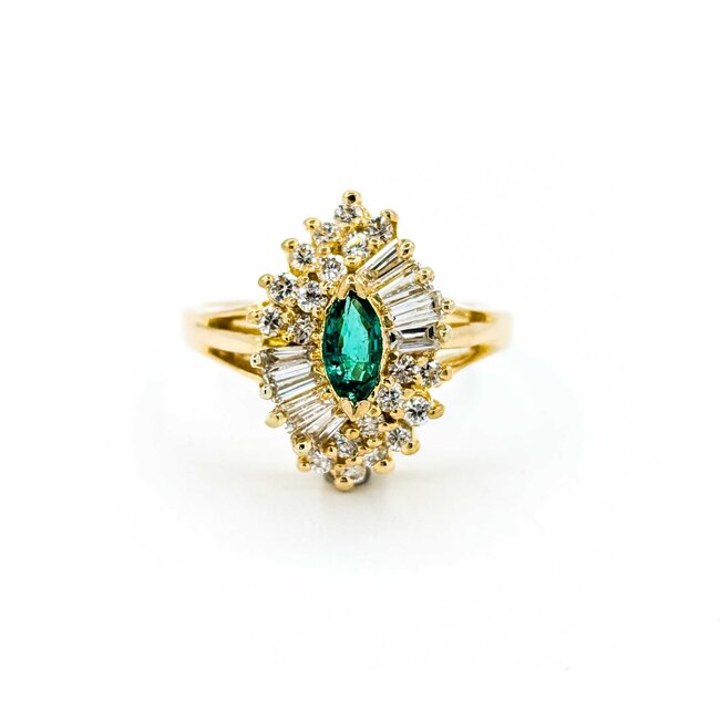 Ring  Cocktail .60ctw Round & Baguette  .21ct Emerald  18ky sz6 224110151