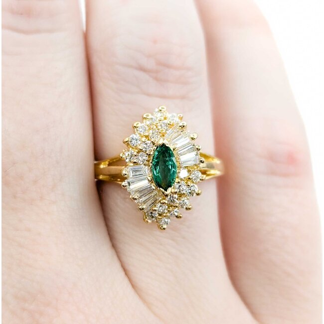 Ring  Cocktail .60ctw Round & Baguette  .21ct Emerald  18ky sz6 224110151