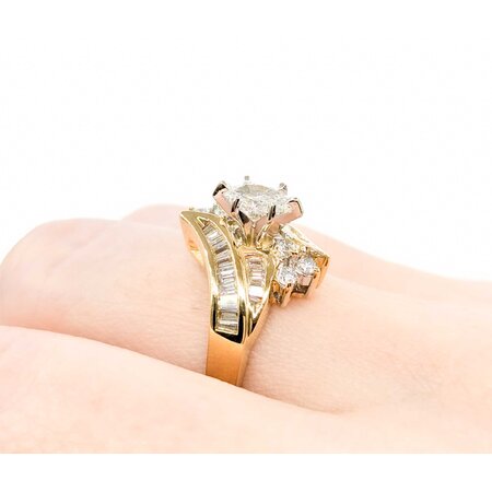 Ring Engagement .75ctw Marquise & Round Diamonds 14ky sz6.5 124110302