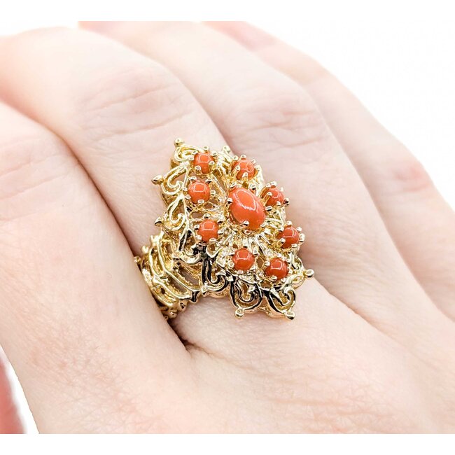 Ring Antique Style 2.5/6x4 Cabochon Coral 14ky sz8 224110206