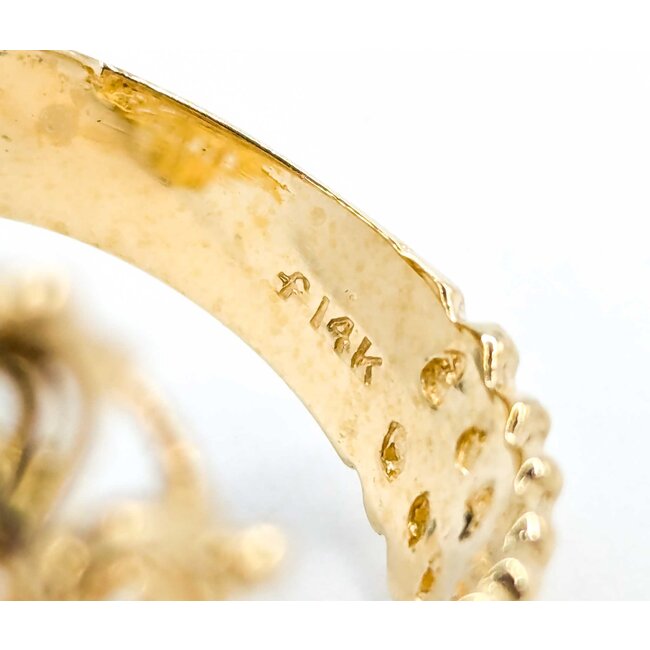 Ring Antique Style 2.5/6x4 Cabochon Coral 14ky sz8 224110206