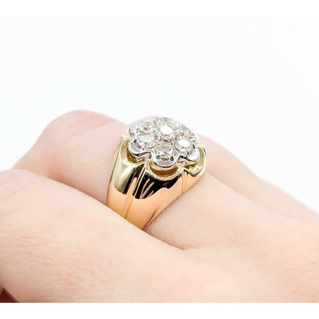 Ring 7 Stone .70ctw Round Diamonds 14ky sz10 224120004