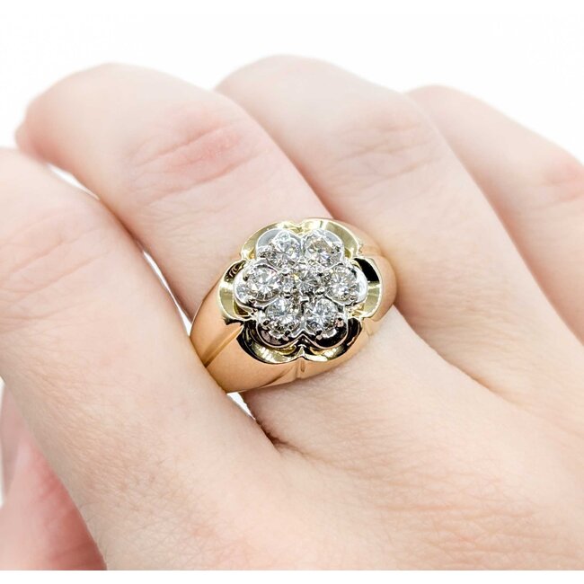 Ring 7 Stone .70ctw Round Diamonds 14ky sz10 224120004