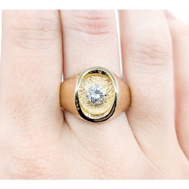 Ring Solitaire .60ct Round Diamond Textured 14ky sz11 224120005