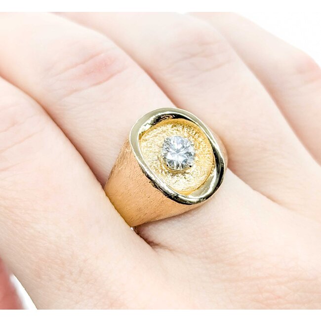 Ring Solitaire .60ct Round Diamond Textured 14ky sz11 224120005