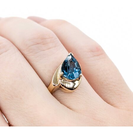 Ring Solitaire 2.35ct Pear Topaz 14ky sz6 224110208