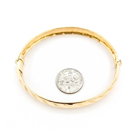 Bracelet 18ky Hinged Bangle 7" 8mm 224123502