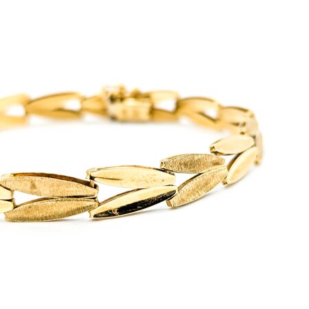 Bracelet 14ky "V" Link 7" 7mm 224113504