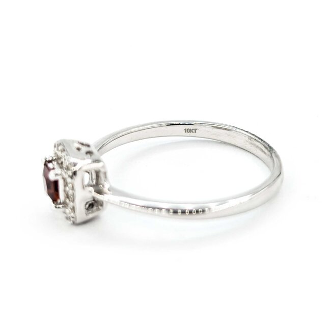 Ring .09ctw Round Diamonds .13ct Garnet 10kw sz7 124110156