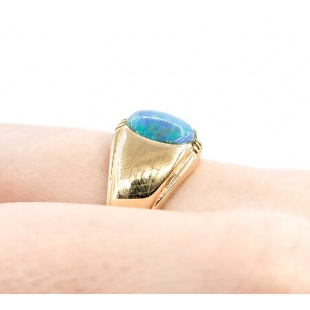 Ring 9.5x8.5mm Australian Opal 10ky 224120189