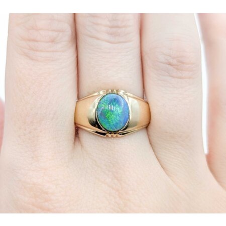 Ring 9.5x8.5mm Australian Opal 10ky 224120189