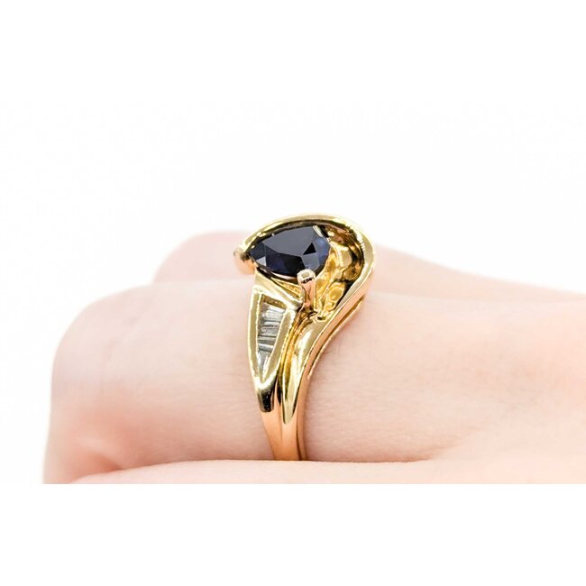 Ring .15ctw Baguette Diamonds 7mm Synthetic Sapphire 14ky sz6.5 224110210