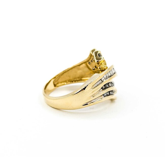 Ring .25ctw Round & Baguette Diamonds 10ky sz7 124110006