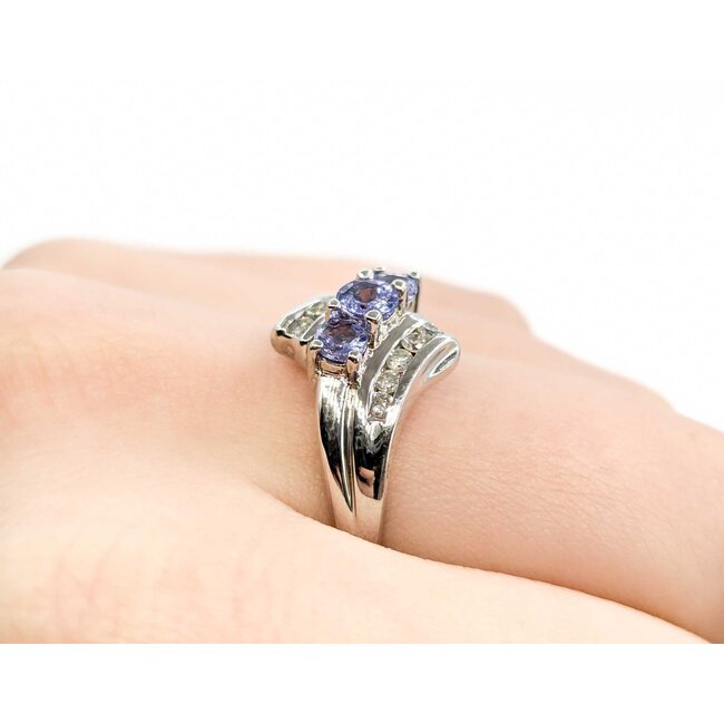 Ring .15ctw Round Diamonds .64ctw Tanzanite 14kw sz7 224110180