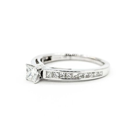 Ring Engagement .33ctw Princess Diamond .38ctw Accent Diamonds 14kw sz7 124110304