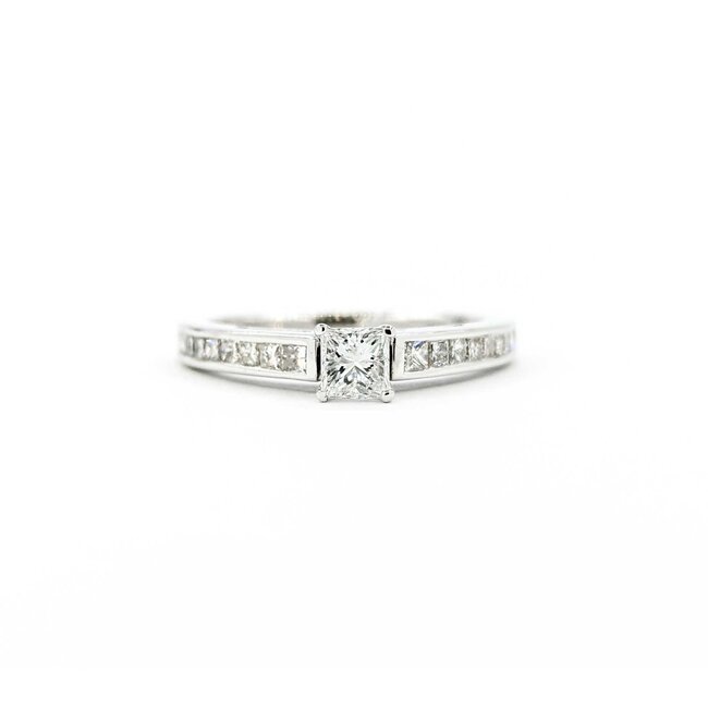 Ring Engagement .33ctw Princess Diamond .38ctw Accent Diamonds 14kw sz7 124110304