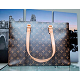  Handbag Louis Vuitton Luco Monogram M51155 124125039