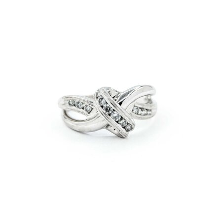 Ring Twist .25ctw Round Diamonds Milgrain 14kw sz7 225010006