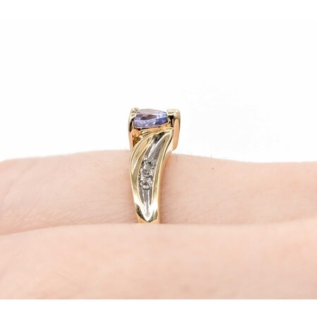 Ring .015ctw Single Cut Diamonds .30ctw Tanzanite 14ky sz7.5 225010162