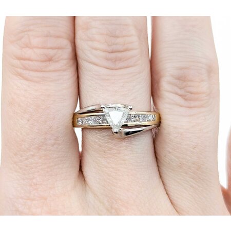 Ring Engagement .37ct Triangle Diamond .50ctw Diamonds 14ktt sz9 225010304