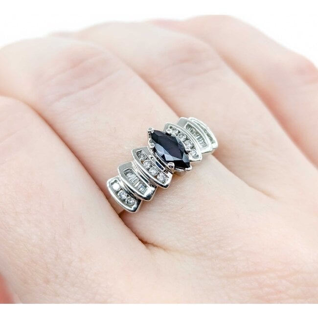 Ring .30ctw Round/Baguette Diamonds .78ct Sapphire 10kw sz9 225010165