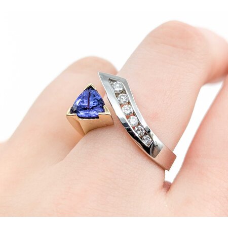 Ring .25ctw Round Diamonds .90ct Tanzanite 14ktt sz7.4 225010181