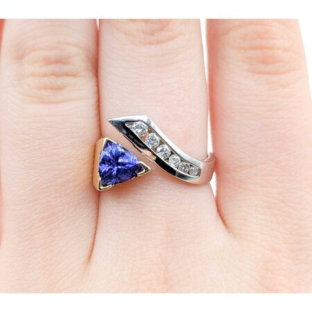 Ring .25ctw Round Diamonds .90ct Tanzanite 14ktt sz7.4 225010181