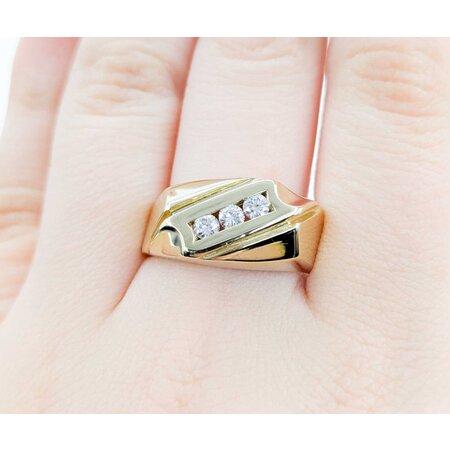 Ring 3 Stone .30ctw Round Diamonds 11mm 14ky sz10.5 225010024