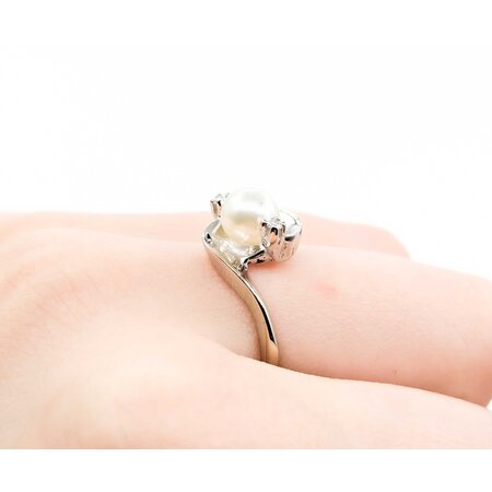 Ring .02ctw Single Cut Diamonds 6.5mm Akoya Pearl 14kw sz7.5 225010178