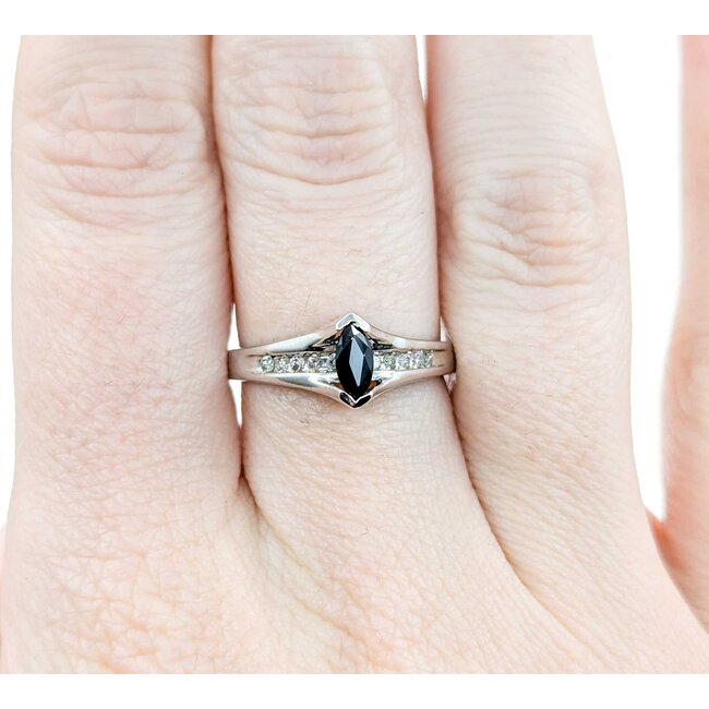 Ring .05ctw Single Cut Diamonds .32ct Sapphire 10kw sz7 225010168