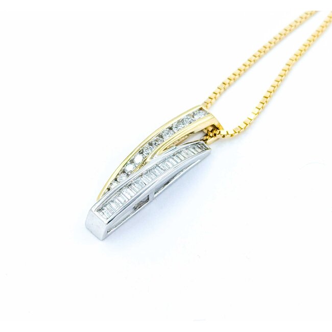 Pendant W/Box Chain .66ctw Round/Baguette Diamond 14ktt 24.5x6.5mm 18" 5.8g 225010029