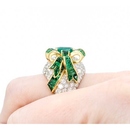 Ring Cocktail Ribbon 1.72ctw Round Diamonds 3.10ct Emerald 1.00ctw Accent Emeralds 18ky .6x1" Sz7 12.19g 225010055
