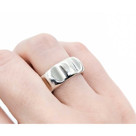 Ring Tiffany & Co SS 8.5mm sz6.25 12.03g 225010046