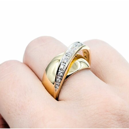 Ring Crossover 0.25ctw Round Diamonds 14ky 12mm Sz8 10.15g 225010127