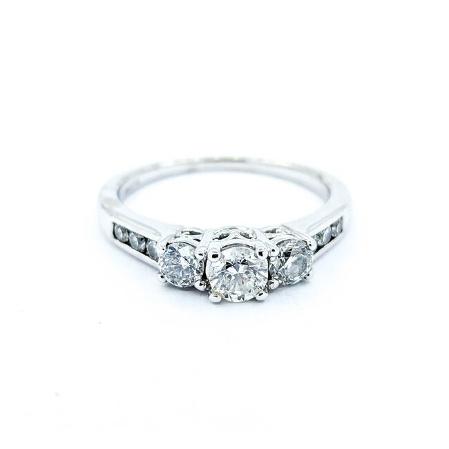 Ring 3-stone 1.0ctw Diamond Diamonds 14kw 4.3mm sz7 3.13g 225010049